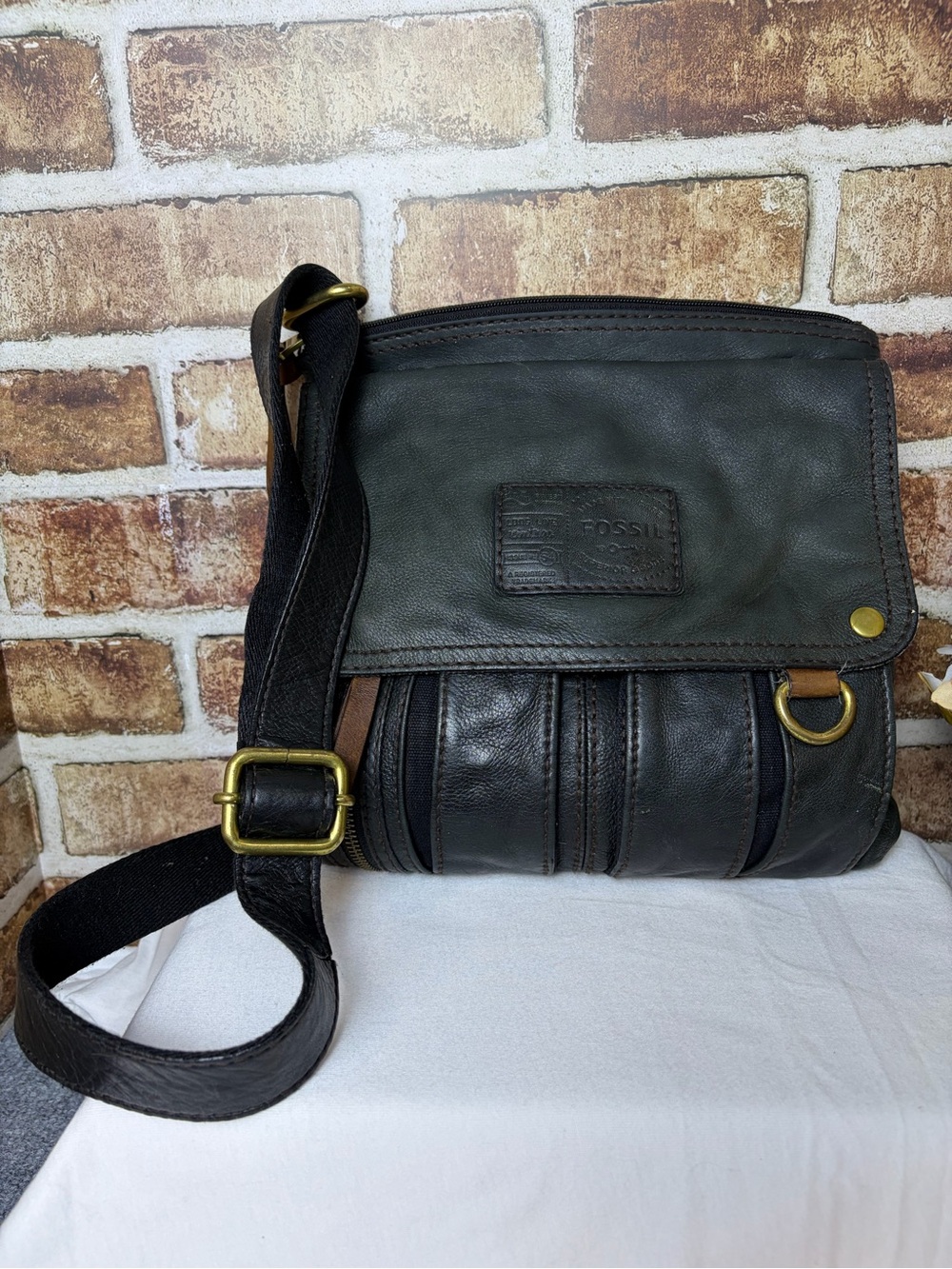 Vtg Fossil Morgan Black Pebble Leather Traveler Messenger Crossbody Shoulder Bag